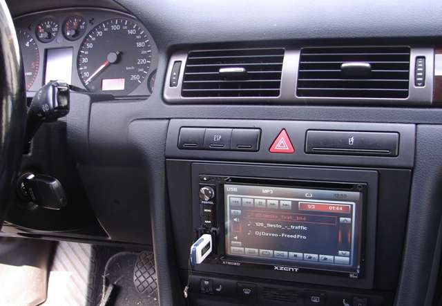 2DIN Xzent v Audi A4